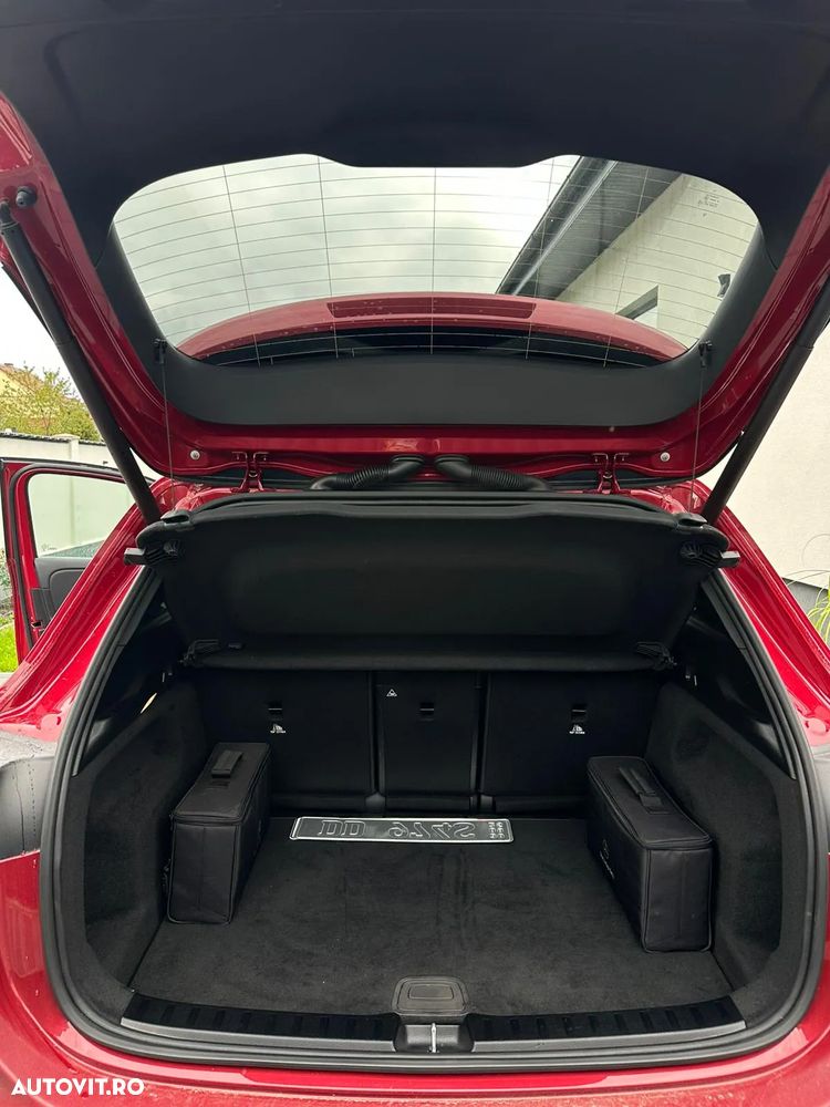 Mercedes-Benz GLA 250 e - 9