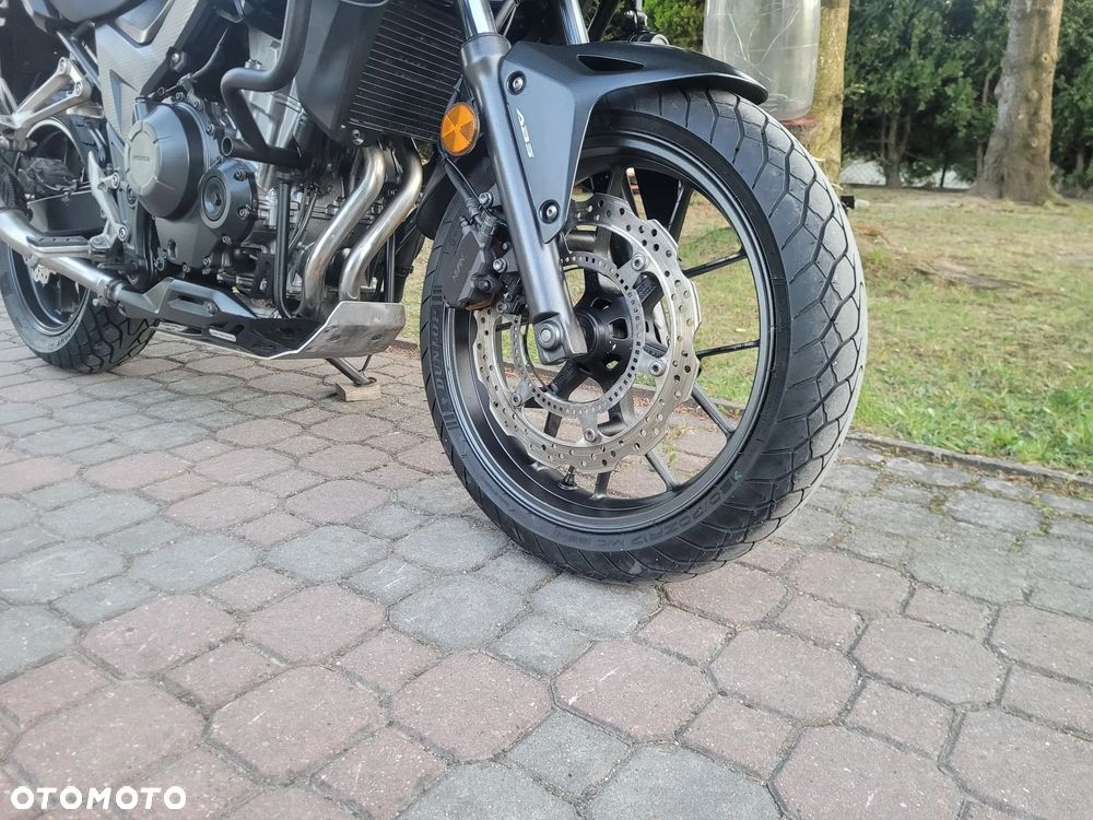 Honda CB - 3