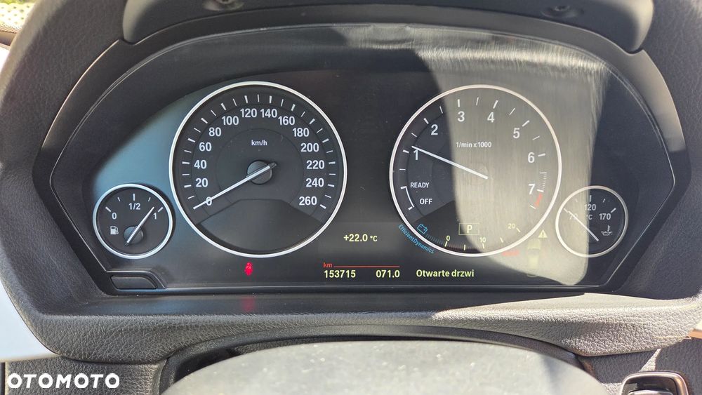 BMW 3GT 320i GPF xDrive Advantage - 11