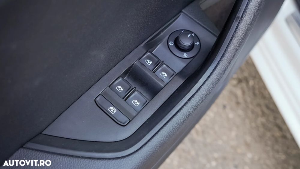 Skoda Superb 1.5 TSI DSG Ambition - 26