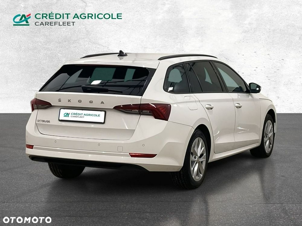 Skoda Octavia 2023 photo 5