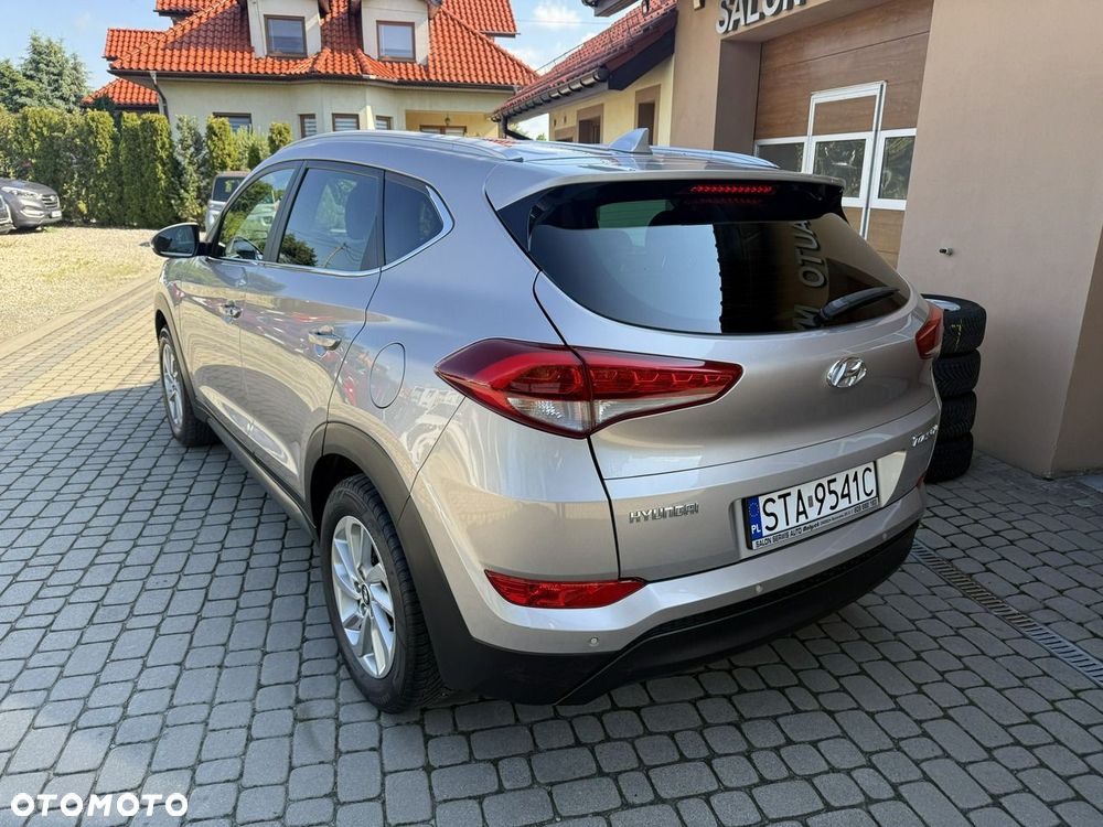 Hyundai Tucson blue 1.7 CRDi 2WD Passion - 9