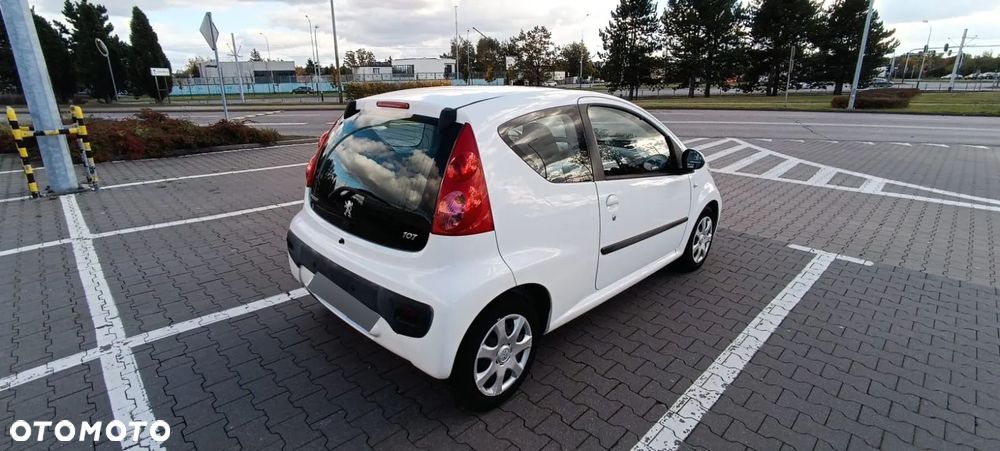 Peugeot 107 - 6