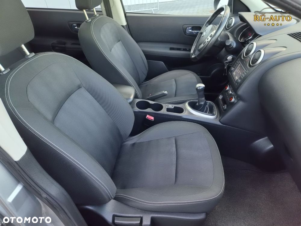 Nissan Qashqai+2 - 28