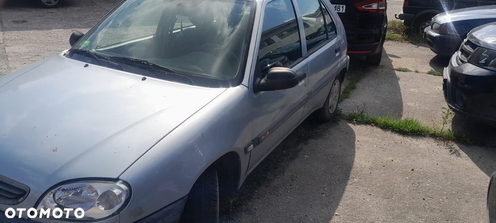 Citroën Saxo - 4