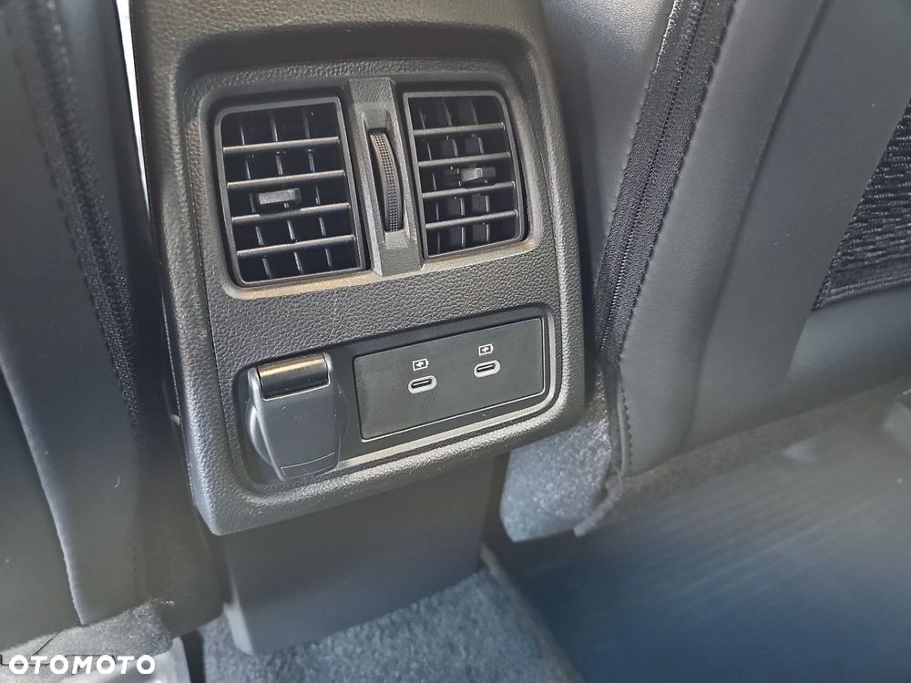 Renault Symbioz - 36