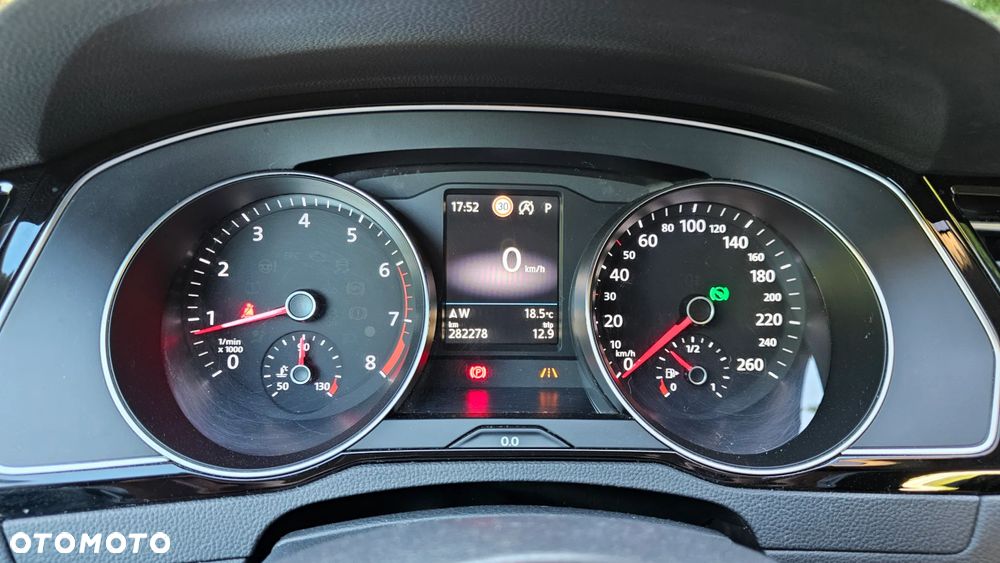 Volkswagen Passat 1.8 TSI BMT Comfortline DSG - 14