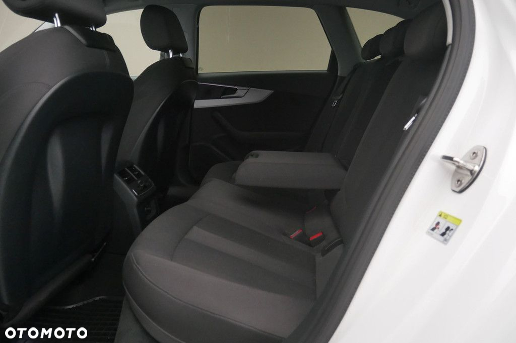 Audi A4 - 15
