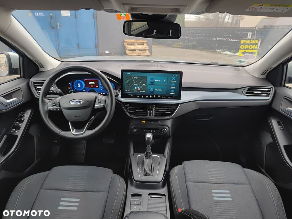 Ford Focus 1.0 EcoBoost Hybrid ACTIVE X - 16