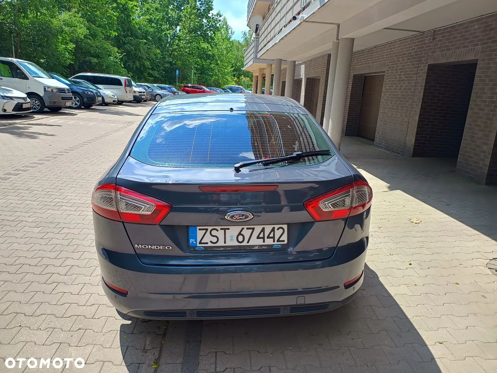 Ford Mondeo 1.6 TDCi Start-Stopp Titanium - 10