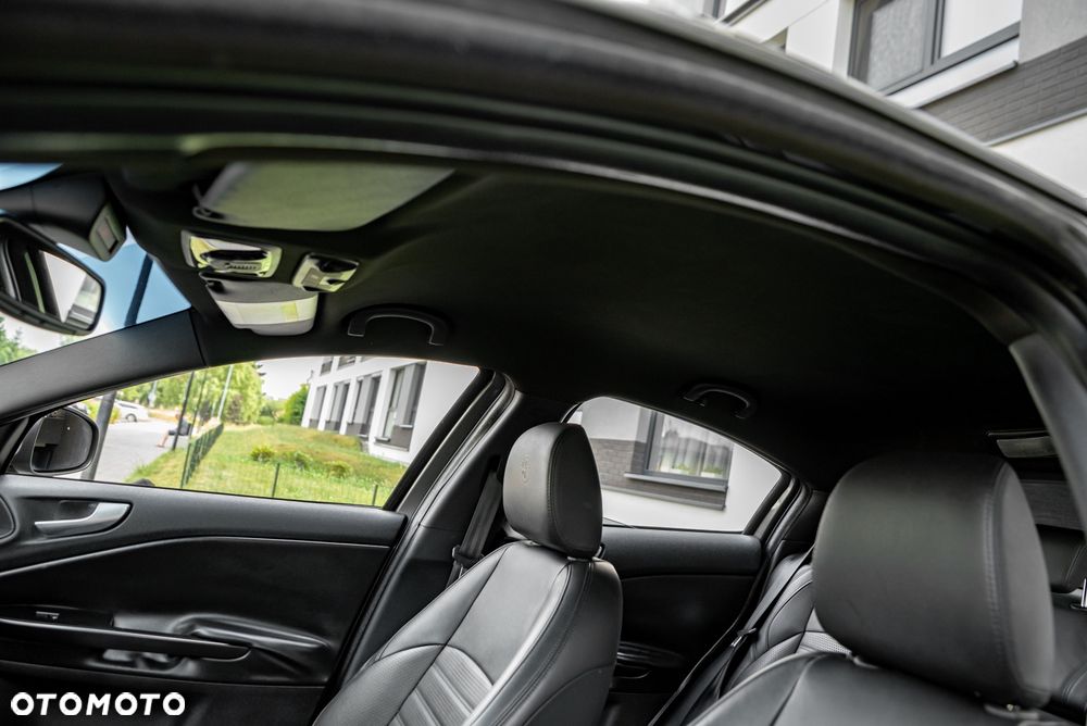 Alfa Romeo Giulietta 2.0 JTDM Distinctive - 26