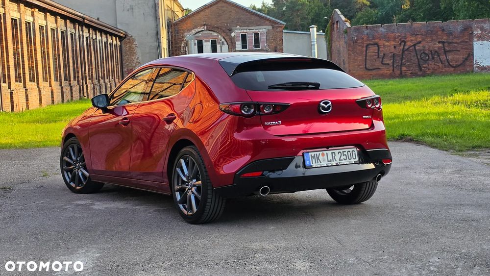 Mazda 3 2.0 mHEV Hikari - 17