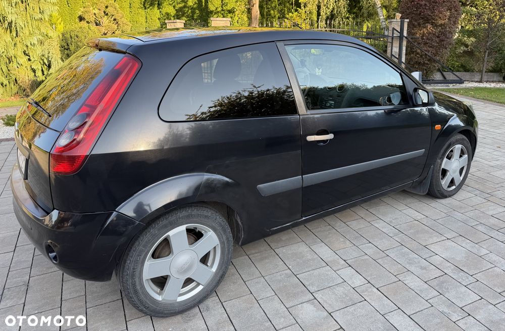 Ford Fiesta - 4