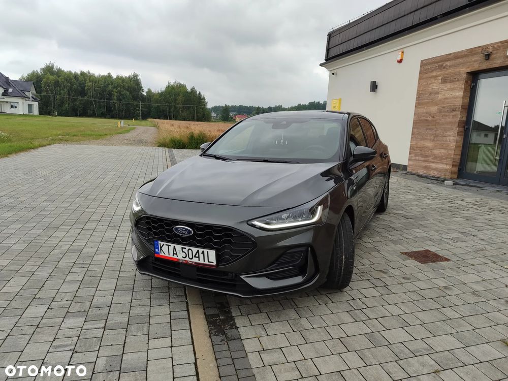Ford Focus 1.0 EcoBoost Hybrid ST-LINE - 3