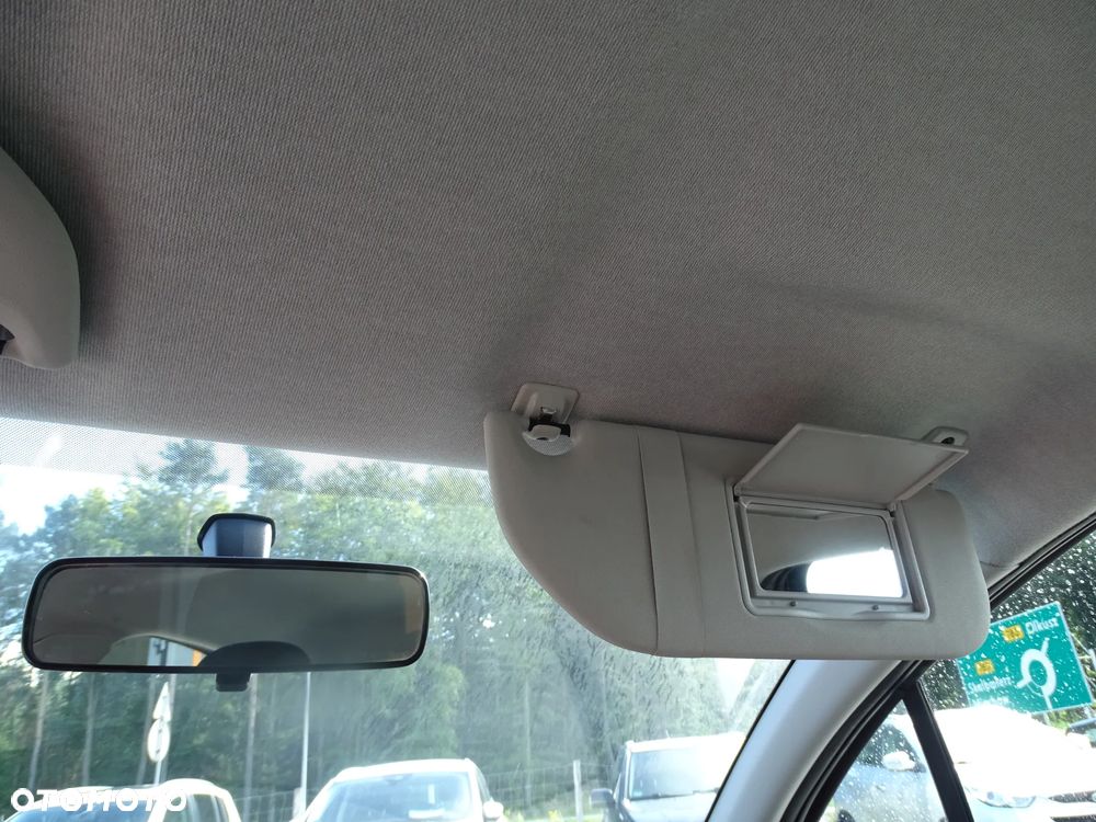 Citroën C3 1.6 BlueHDi Live S&S - 33