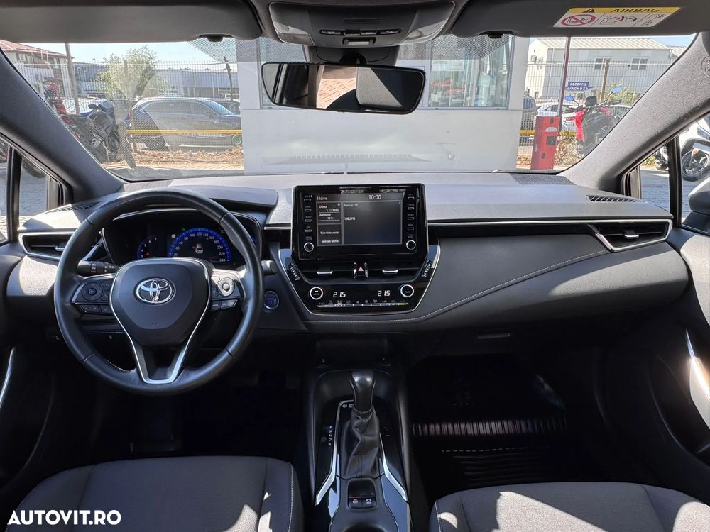 Toyota Corolla 1.8 HSD Dynamic - 18