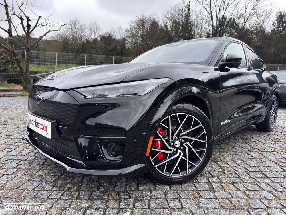Ford Mustang Mach-E AWD GT - 1