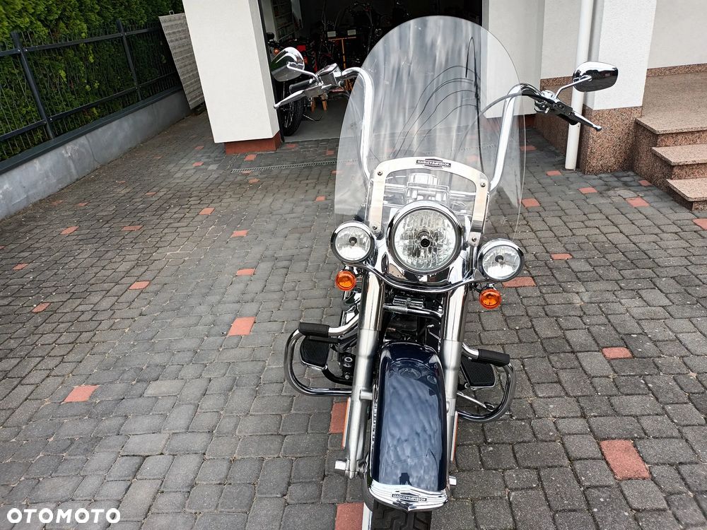 Harley-Davidson Softail Deluxe - 13