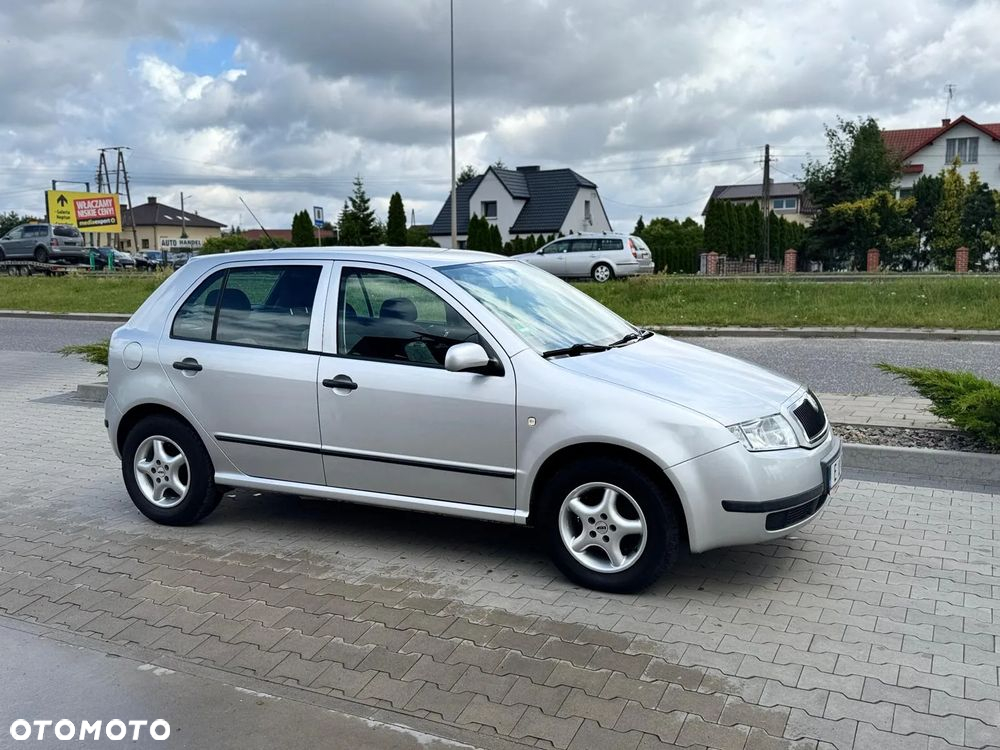 Skoda Fabia - 8