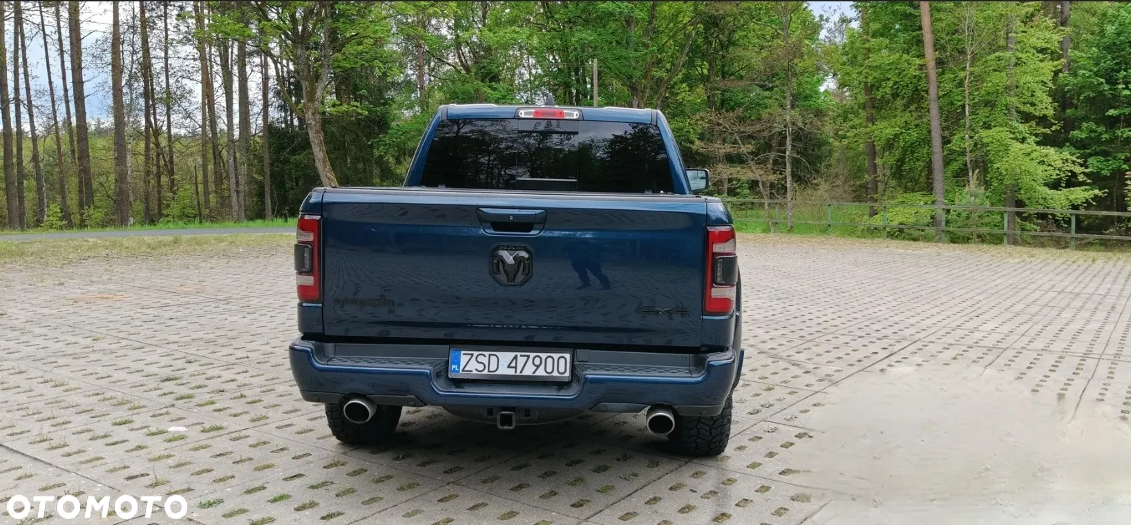 RAM 1500 5.7 Quad Cab Bighorn - 7