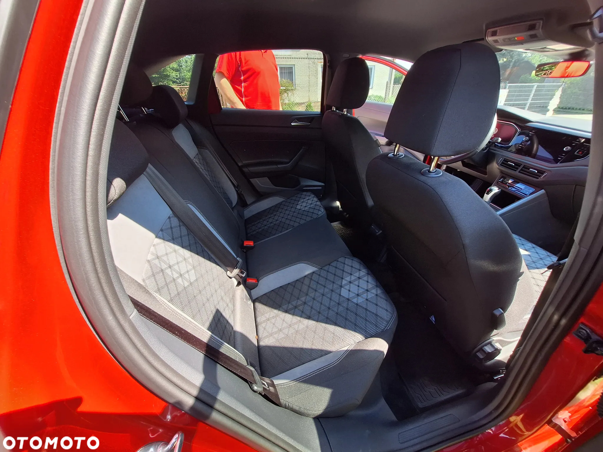 Volkswagen Taigo - 12