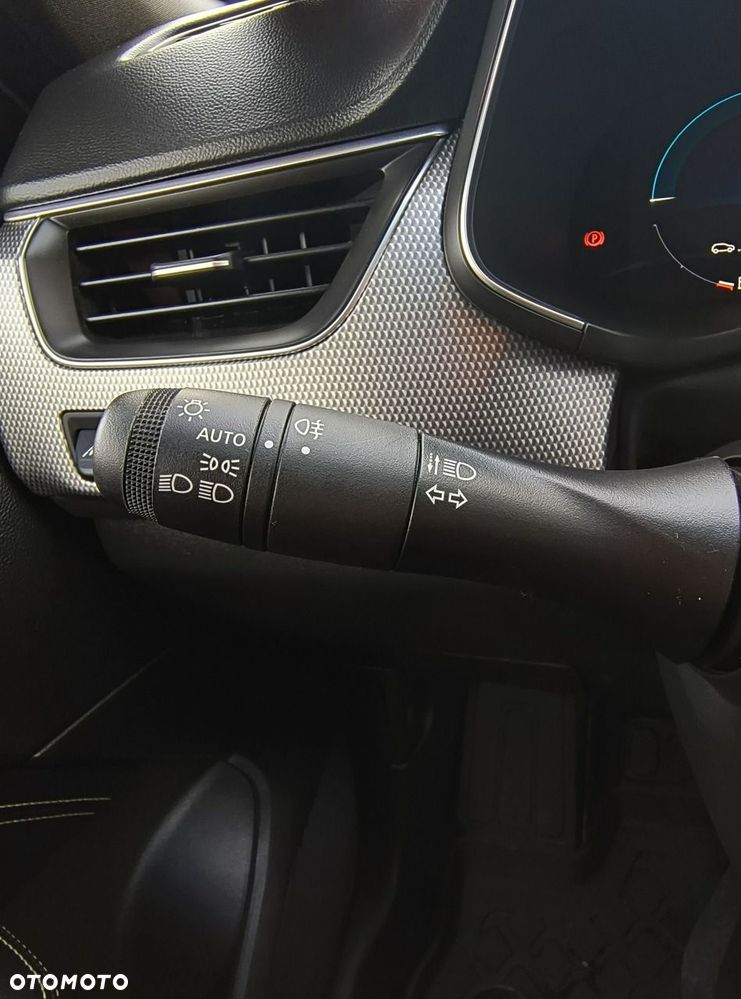 Renault Arkana 1.6 E-Tech Full Hybrid 145 Evolution MMT - 32