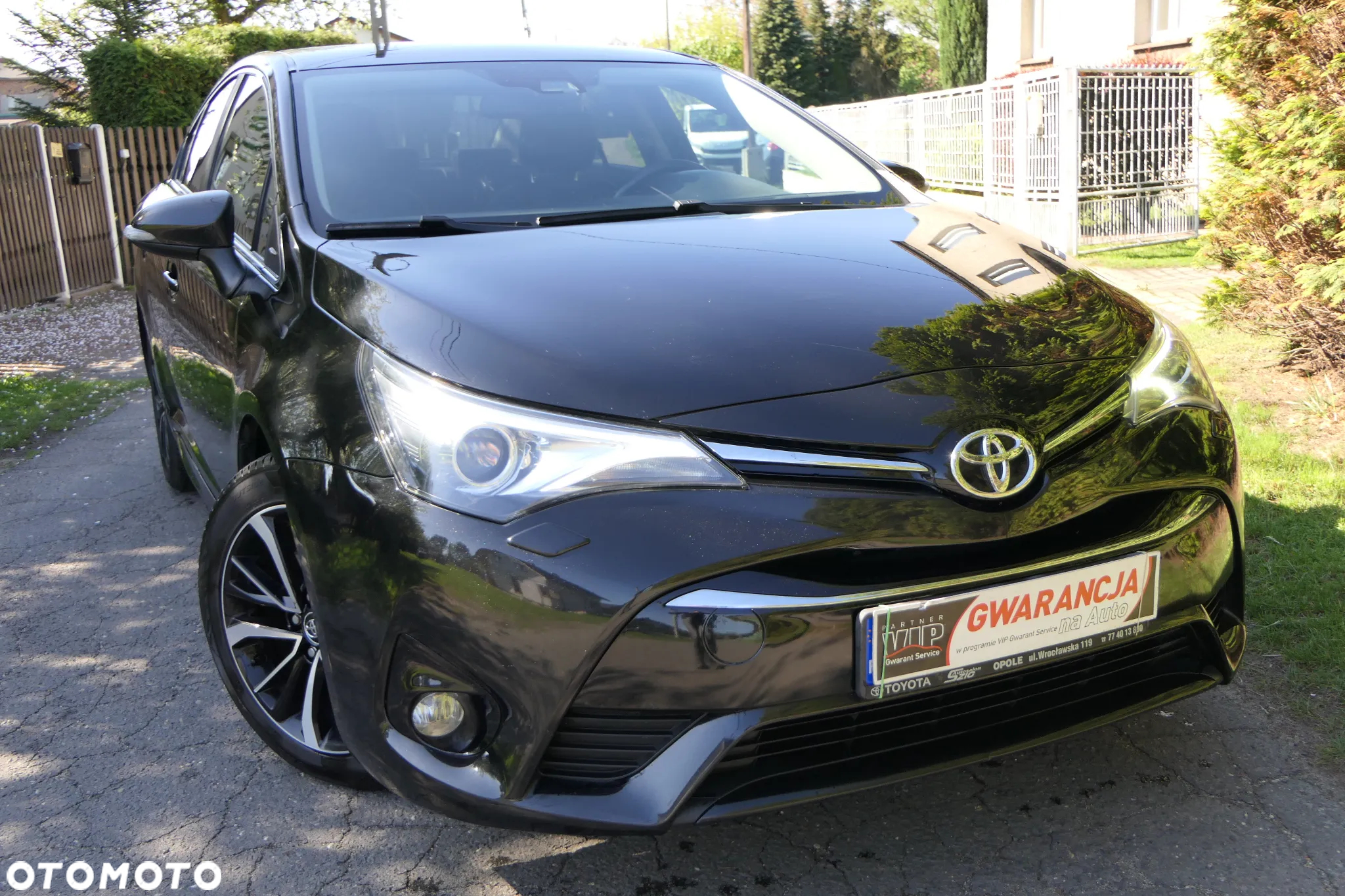 Toyota Avensis 2.0 D-4D Prestige - 14