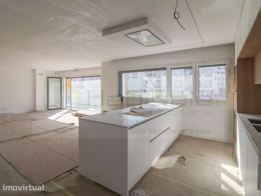 Duplex T3 Venda Almada - Grande imagem: 4/28