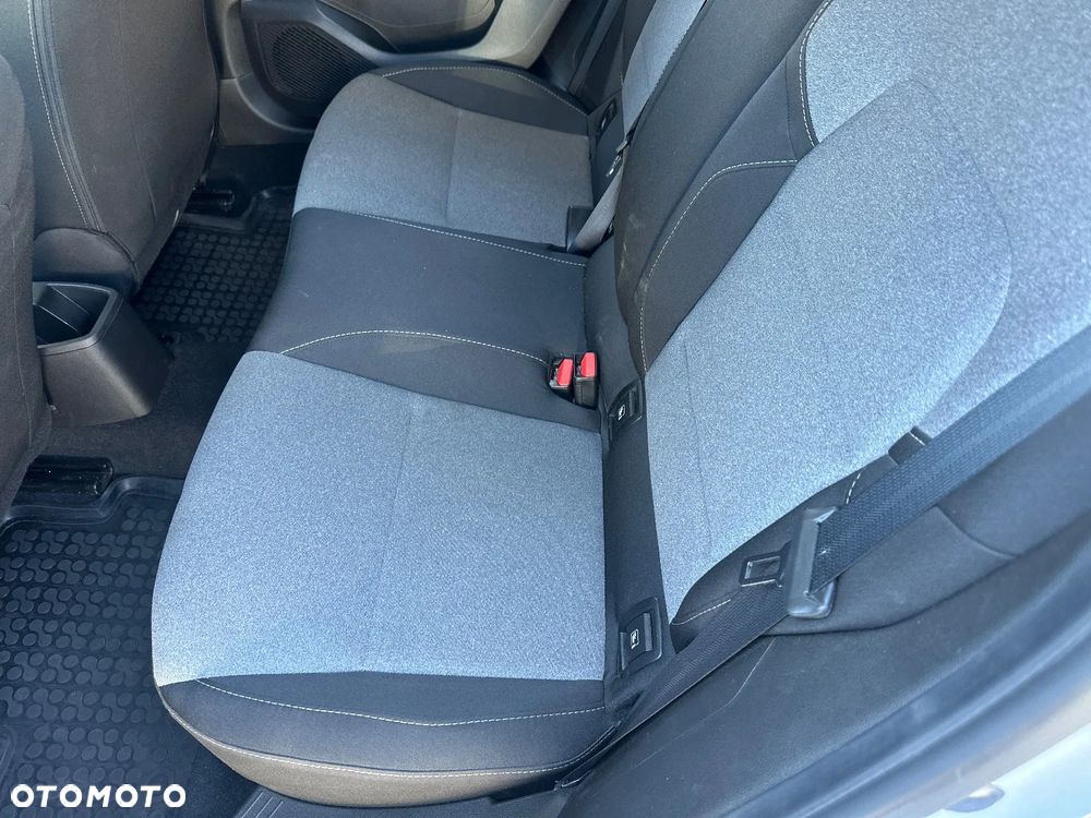 Renault Clio 1.0 TCe Evolution - 28