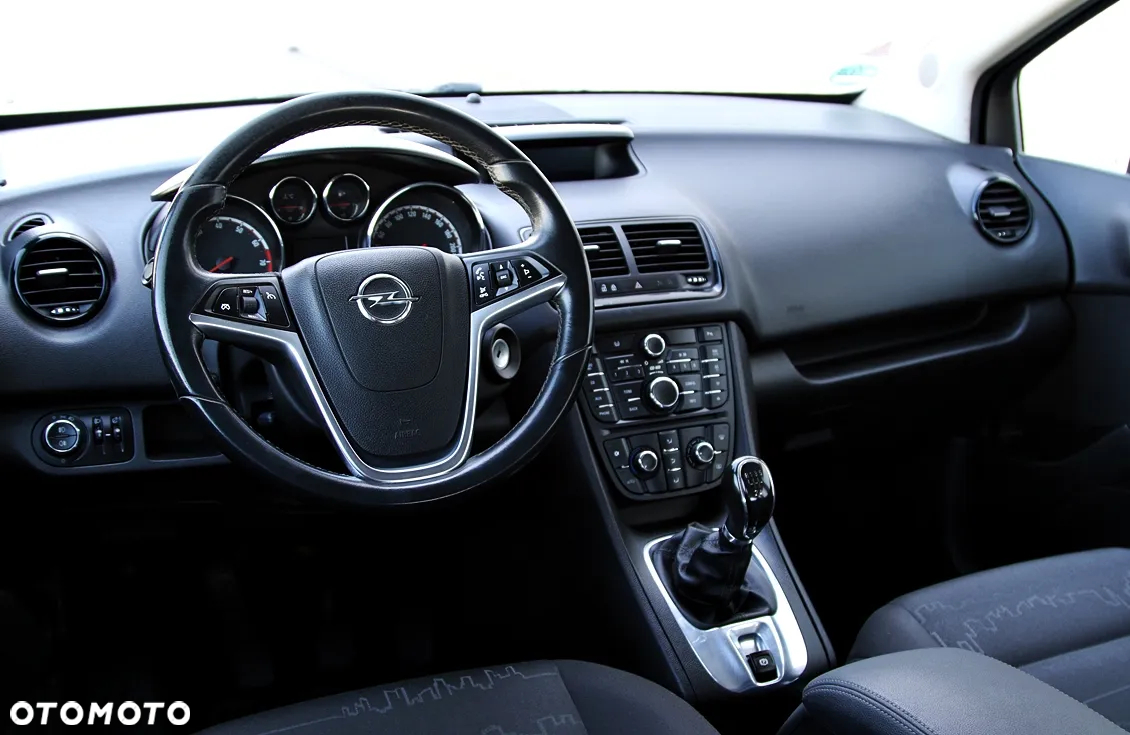 Opel Meriva 1.4 Cosmo - 16