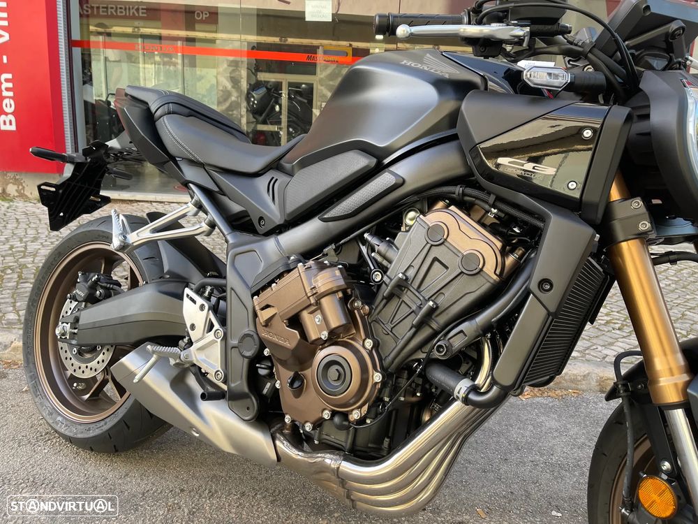 Honda CB 650 R E-CLUTCH 2026 - DESDE 125 EUR / MÊS !! - 5