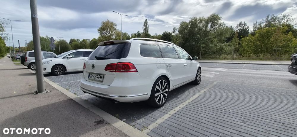Volkswagen Passat 2.0 TDI Comfortline DSG - 2