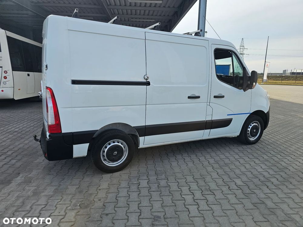 Renault Master - 10