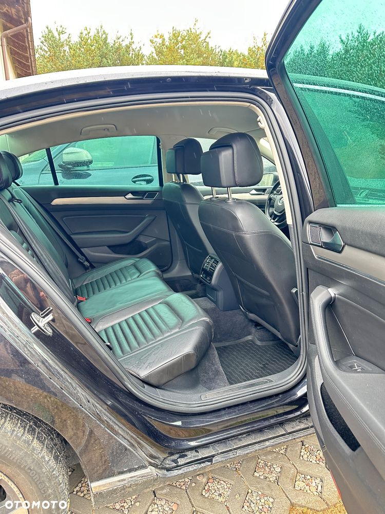 Volkswagen Passat 2.0 TDI BMT Highline DSG - 19