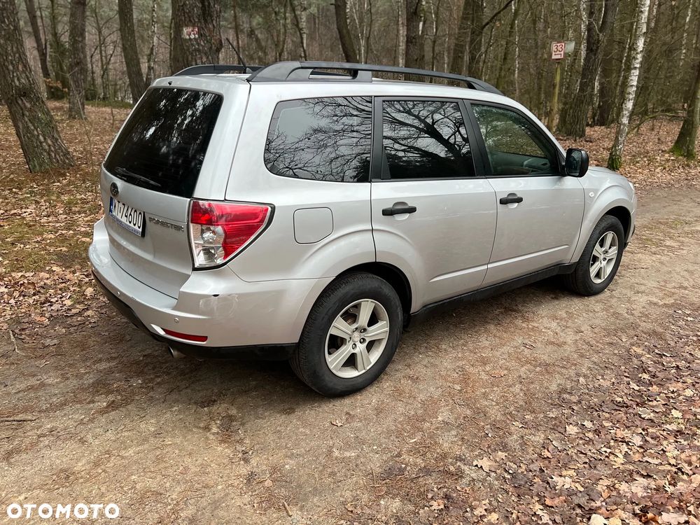 Subaru Forester 2.0 XA Euro5 - 12