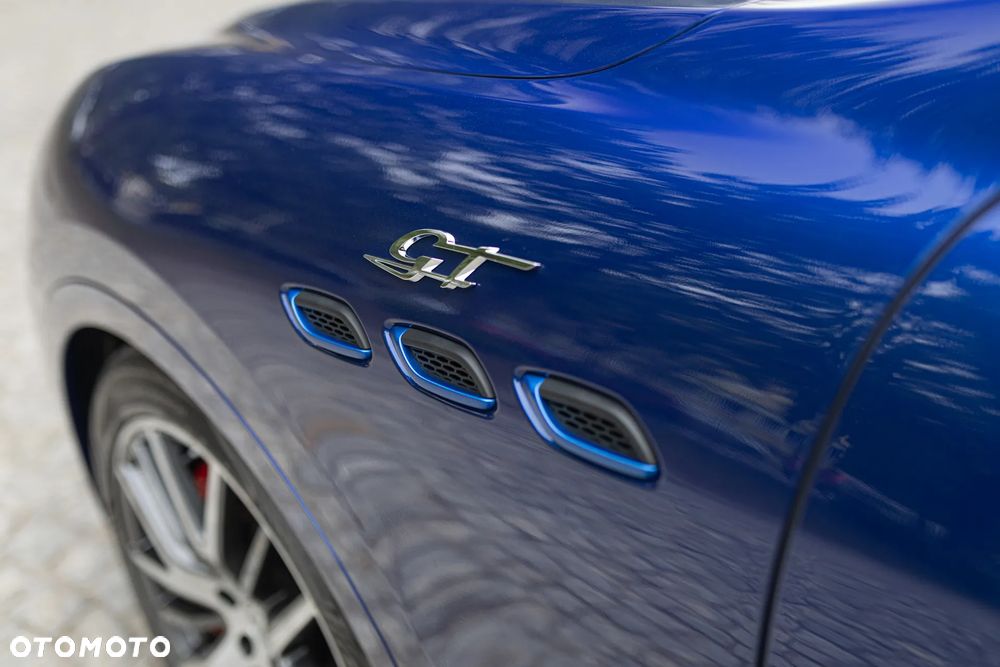 Maserati Levante MHEV GT - 8