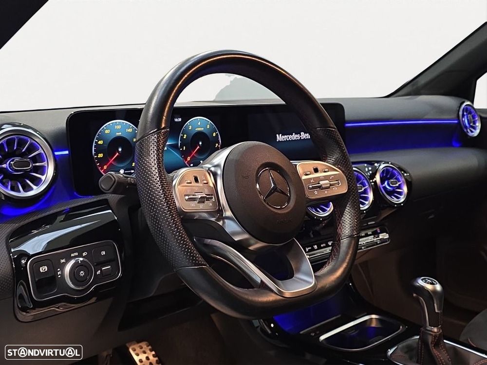 Mercedes-Benz A 200 AMG Line - 10