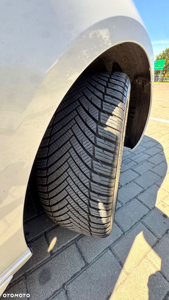 Peugeot 308 BlueHDi FAP 150 EAT6 Stop&Start GT-Line Edition - 23