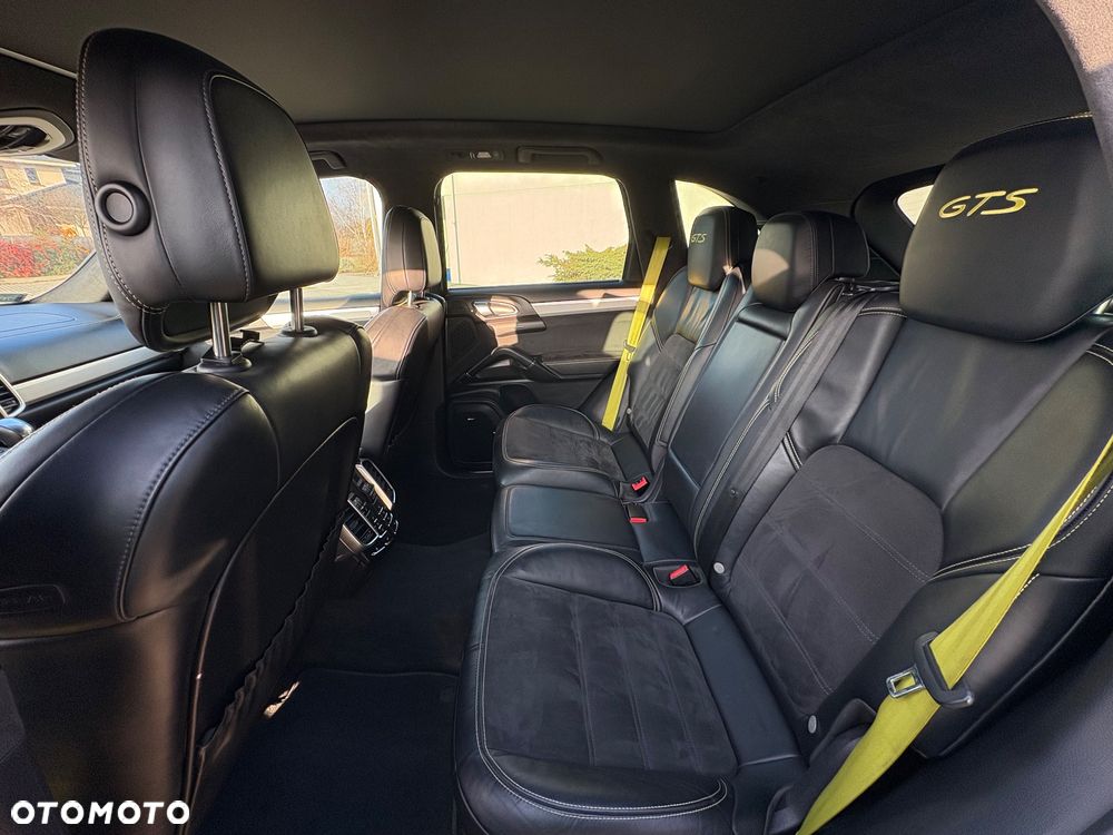 Porsche Cayenne GTS Tiptronic S - 13