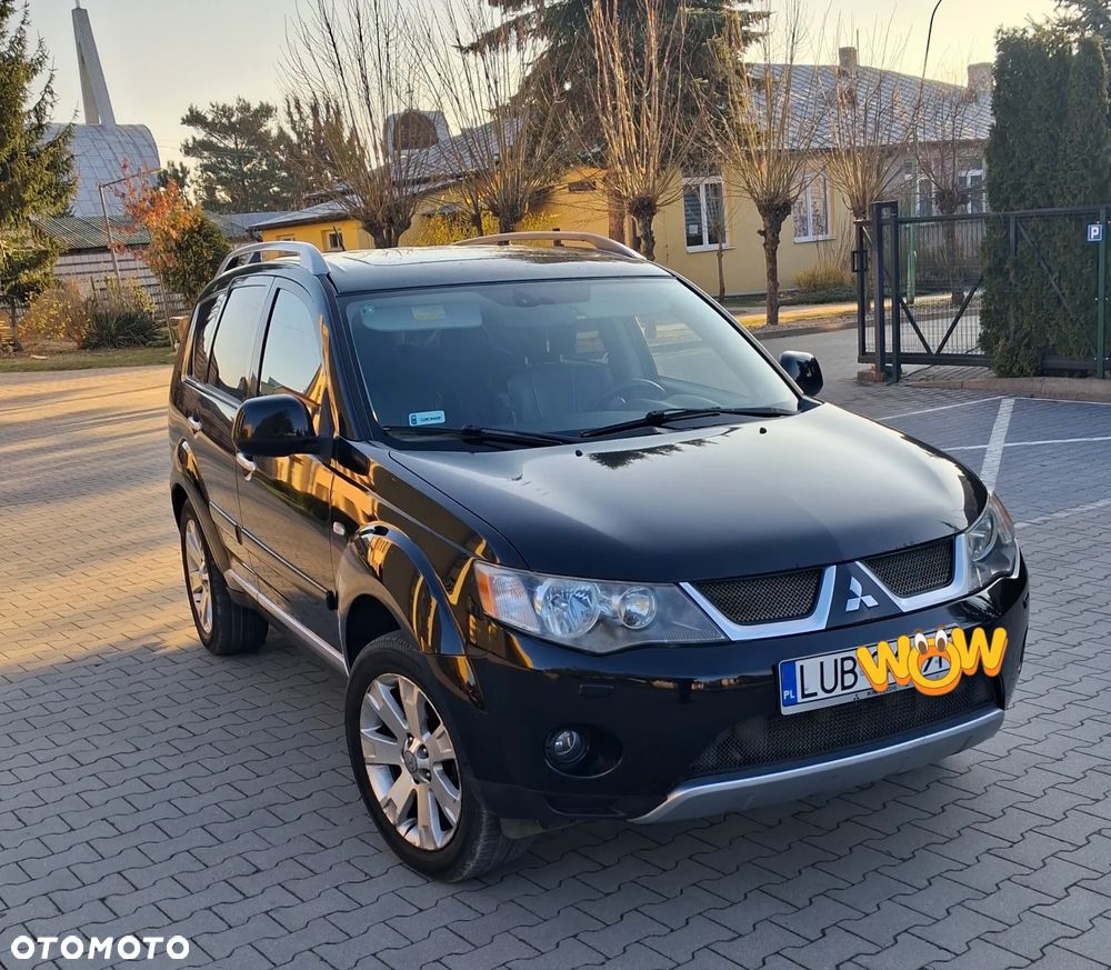Mitsubishi Outlander - 3