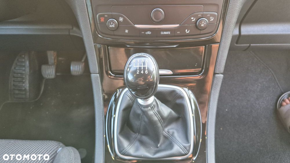Ford S-Max - 22