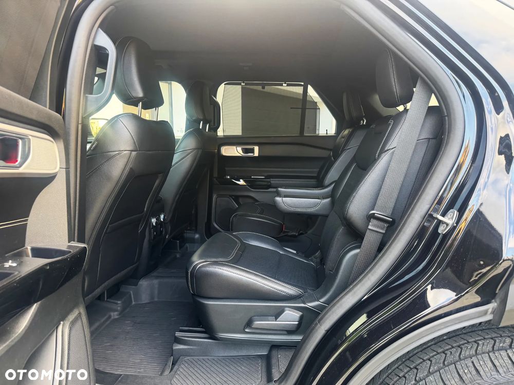 Ford Explorer 3.0 EcoBoost PHEV 4WD ST-Line - 8