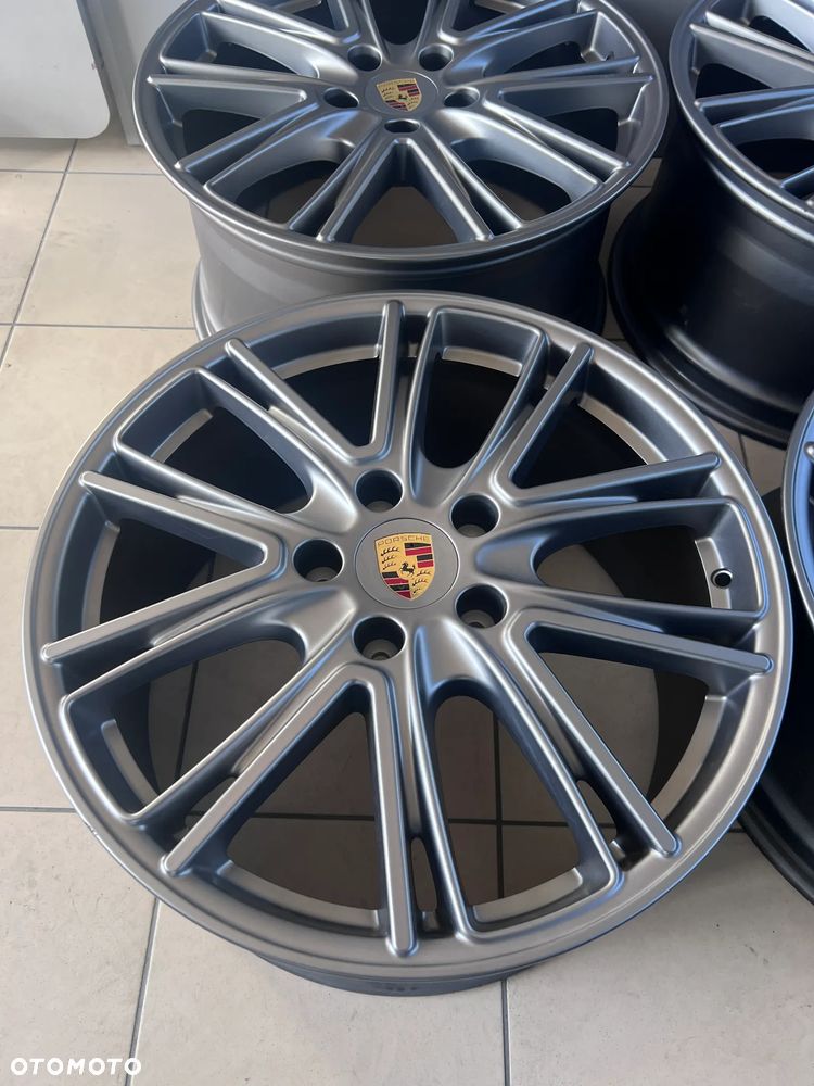 Oryginalne Felgi Porsche Panamera 971 20'' Exclusive - 12