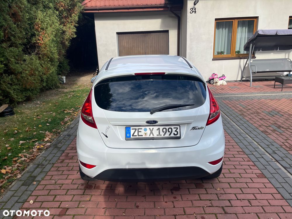 Ford Fiesta 2009 photo 5