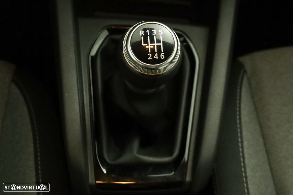 Renault Clio 1.0 TCe Evolution - 13