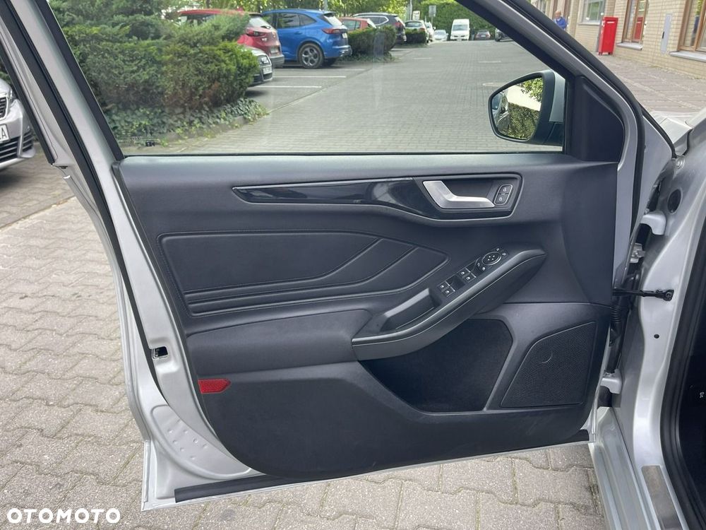 Ford Focus - 19
