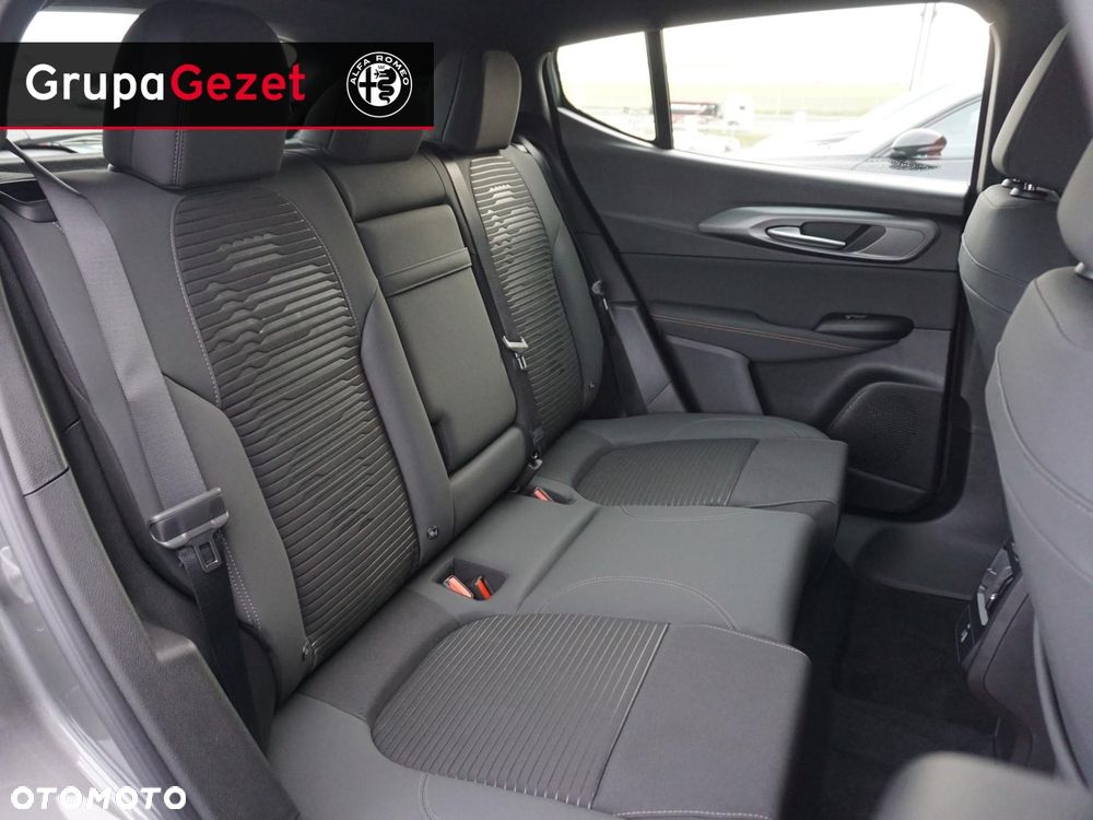 Alfa Romeo Tonale - 8