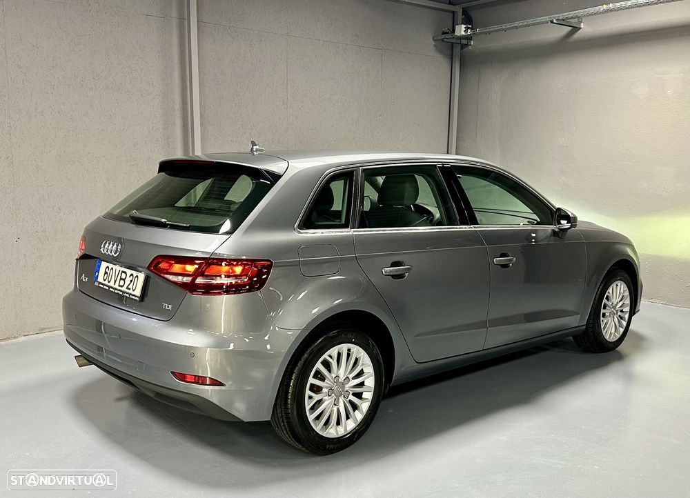 Audi A3 Sportback 30 TDI Design S tronic - 5