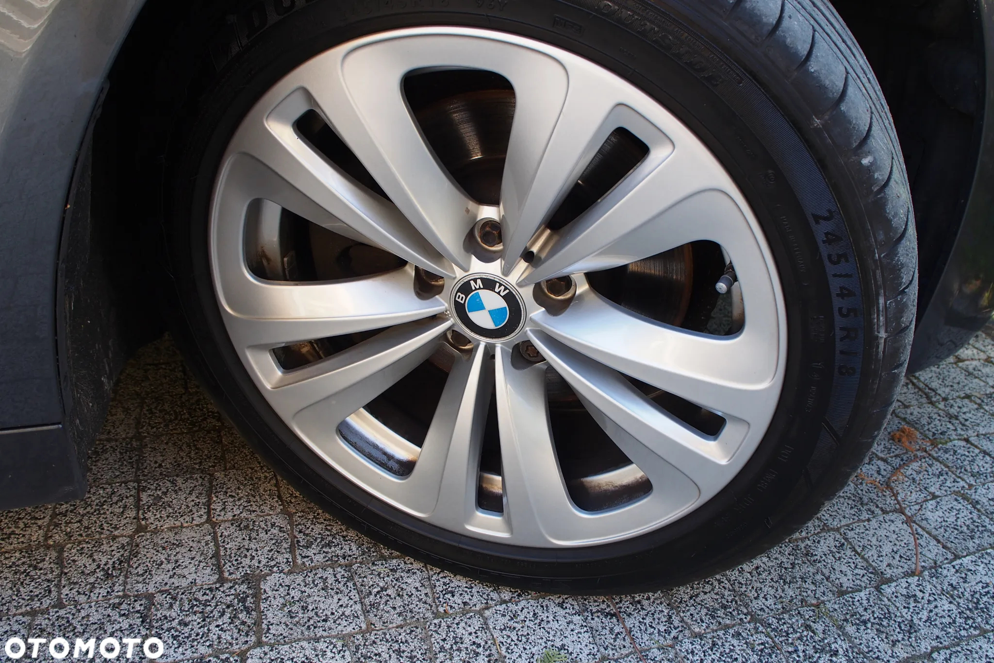 BMW Seria 5 520d - 31