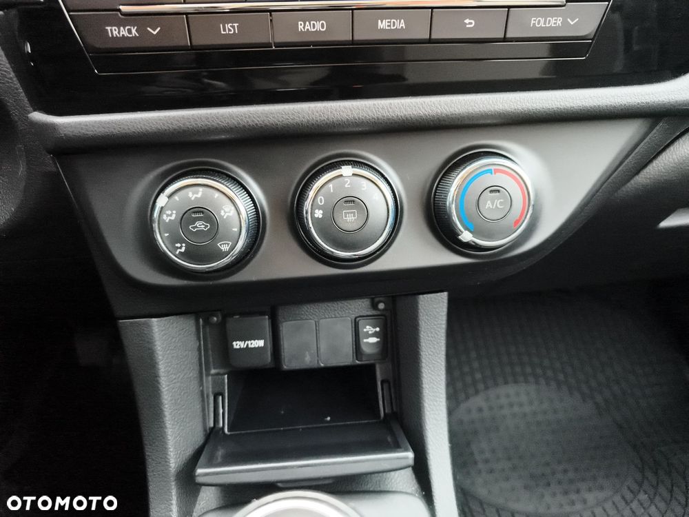 Toyota Corolla 1.33 Active - 24